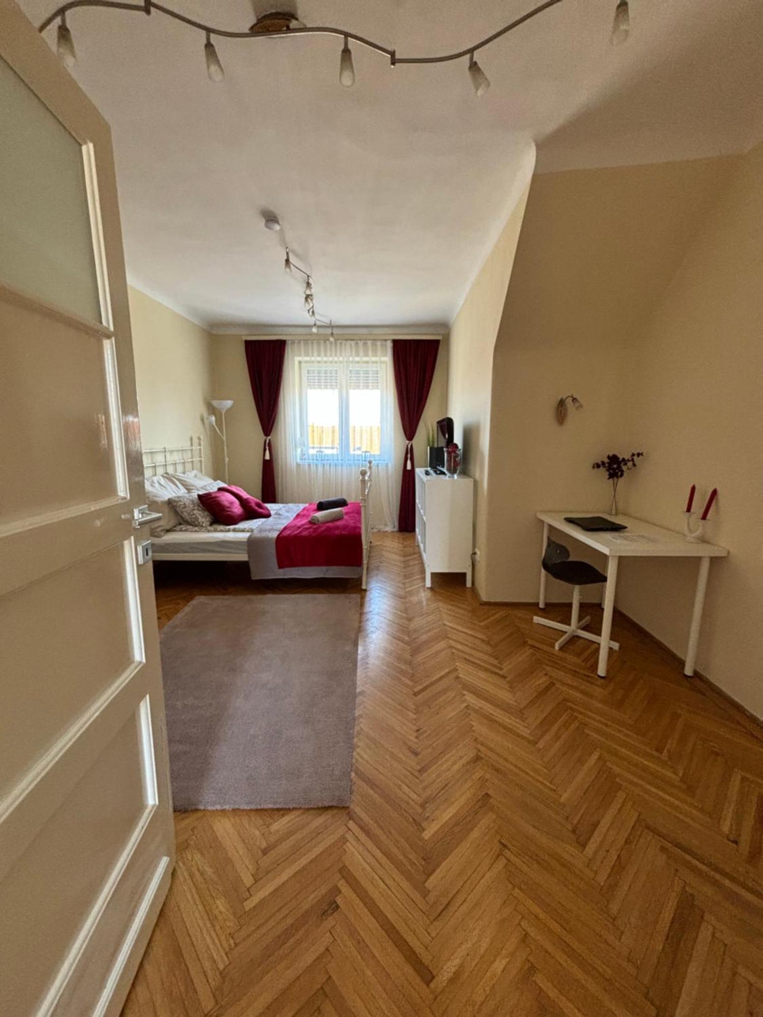 Downtown Hideaway Apartman 부다페스트 외부 사진