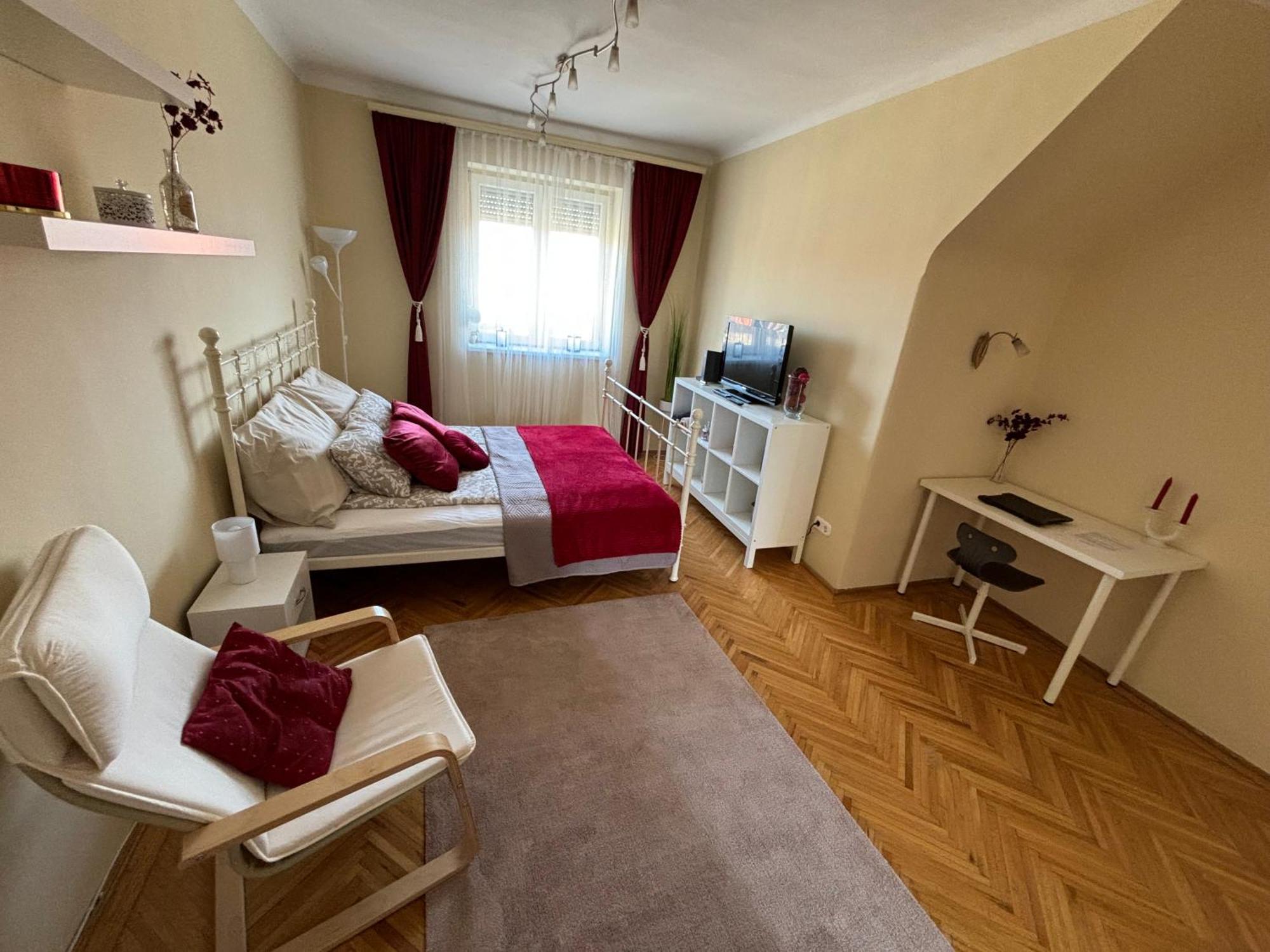 Downtown Hideaway Apartman 부다페스트 외부 사진