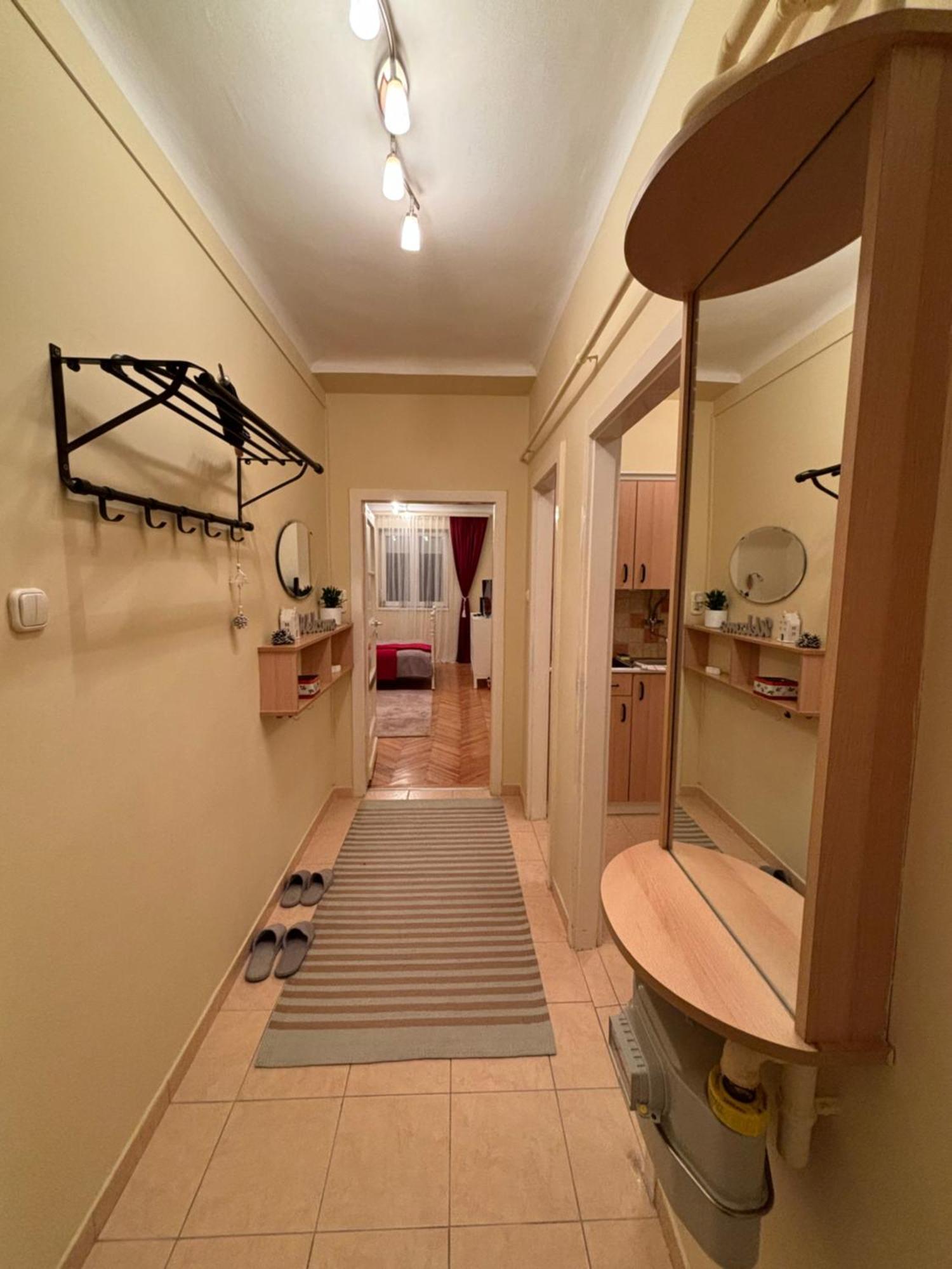 Downtown Hideaway Apartman 부다페스트 외부 사진